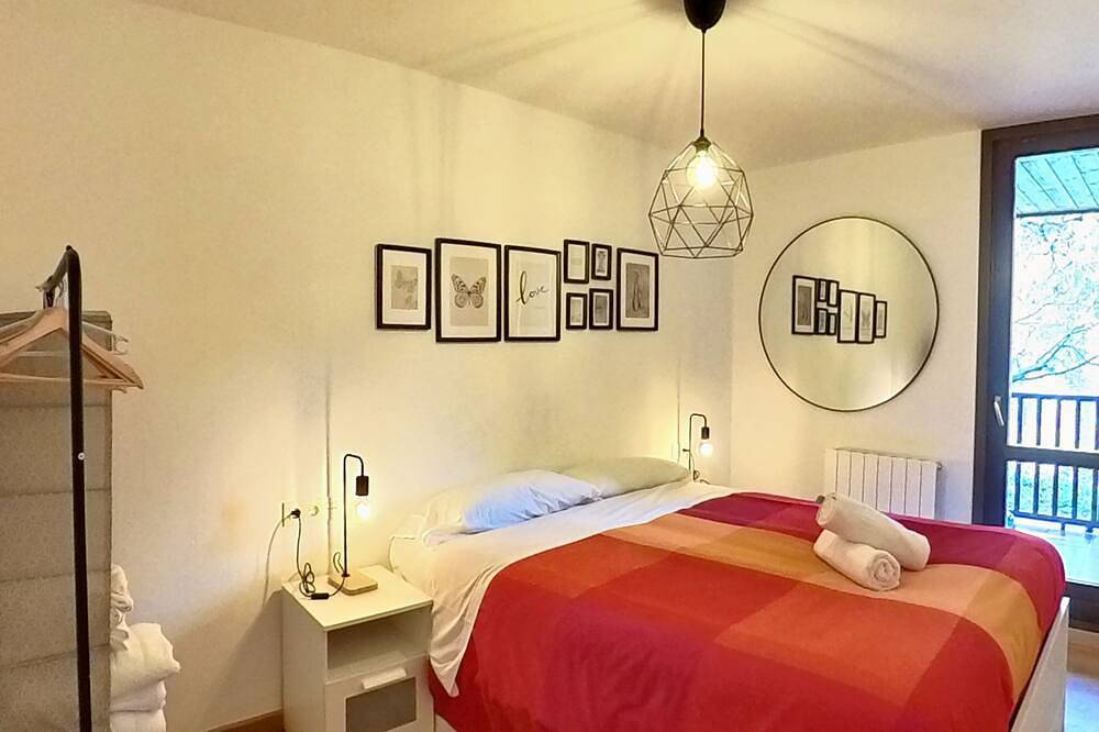 Appartement entier, Mimosa 5 with terrace - tucasaenlospirineos in Escarrilla, Sallent de Gállego