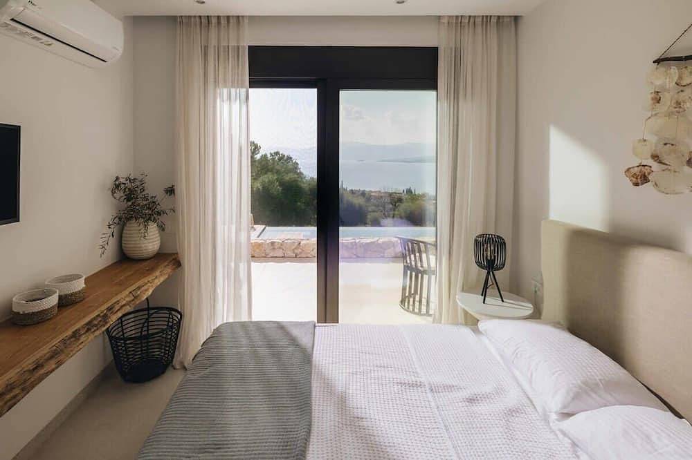 Villa No Worries - Where Tranquility meets Luxury in Palairos, Etolia-Acarnania