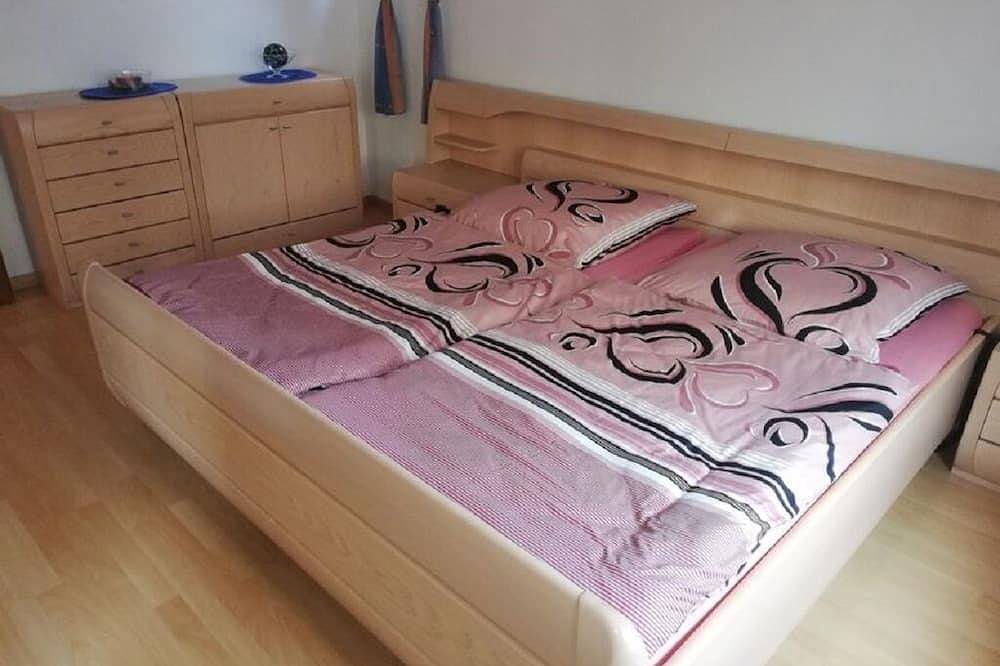 Ganze Wohnung, Komfortable und gemütliche Ferienwohnung in Höxter in Höxter, Kreis Höxter