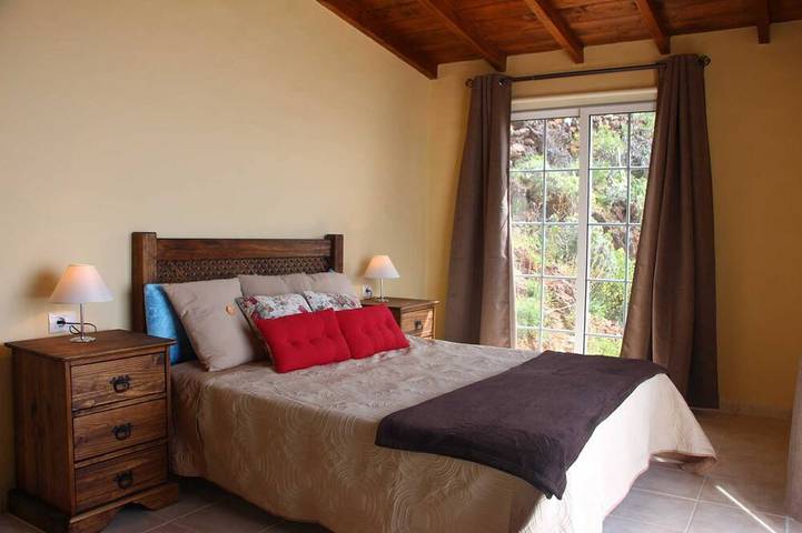 Villa für 4 Personen, mit Terrasse und Garten sowie Whirlpool auf La Palma - 3