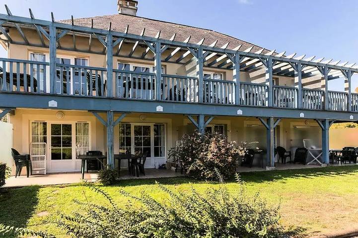 Appartement de vacances pour 5 personnes, avec jardin ainsi que piscine et vue en Corrèze - 2