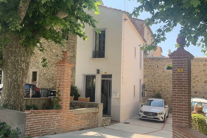 Location de vacances pour 4 personnes, avec Terrasse dans Office De Tourisme De Laroque Des Alberes