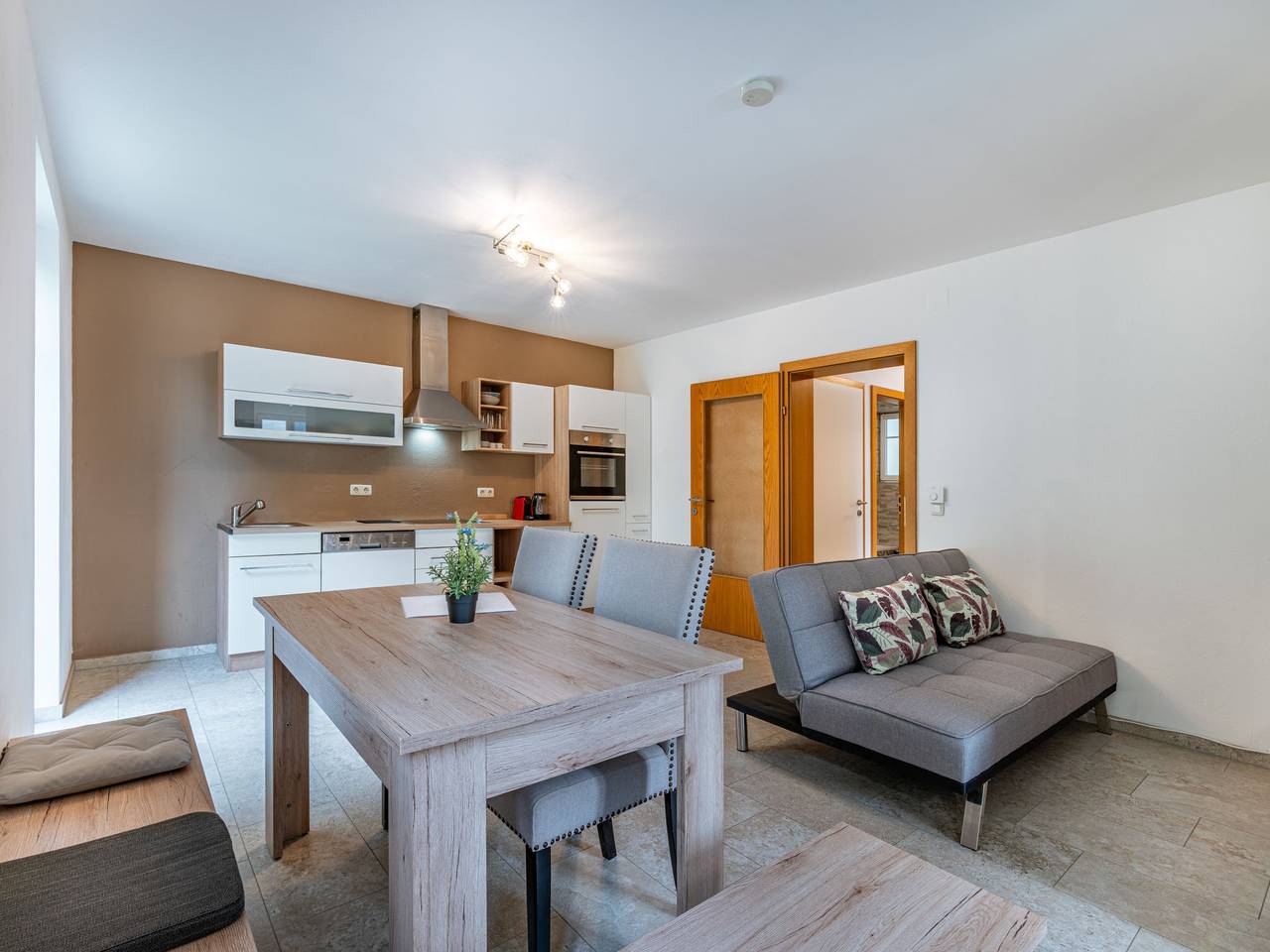 Ganze Wohnung, Viktring in Klagenfurt am Wörthersee, Klagenfurt-Villach