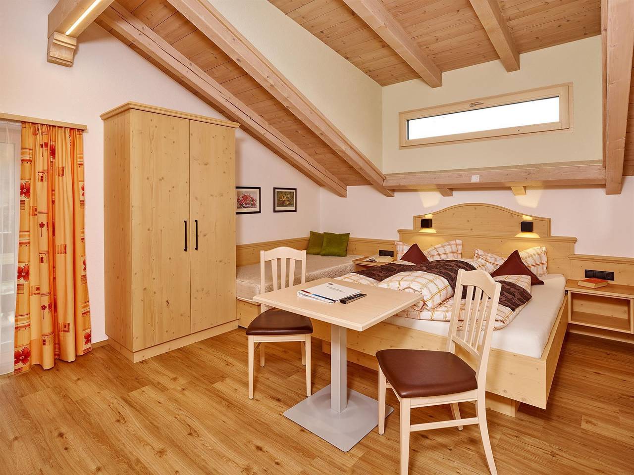 Ganze Ferienwohnung, Gästehaus Renate in Längenfeld, Ötztal