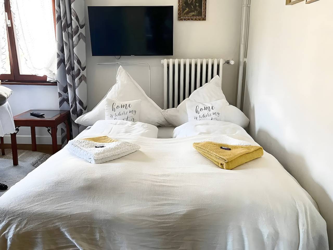 Ganze Wohnung, 'Morgensonne' 2-Zimmer-Apartment by Gästehaus Sandvoss, Seenähe, Titisee in Titisee (Titisee-Neustadt), Titisee-Neustadt