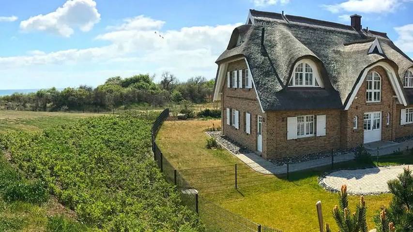 Ferienhaus für 6 Personen, mit Garten und Sauna sowie Terrasse, mit Haustier