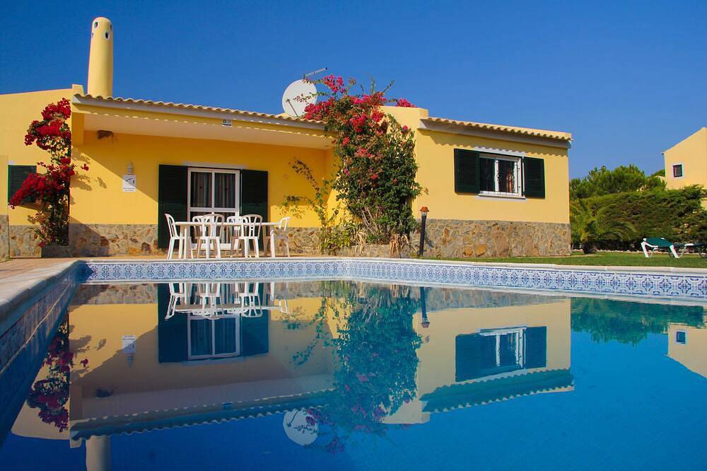 Casa vacanza a Almancil a partire da 368€ a notte