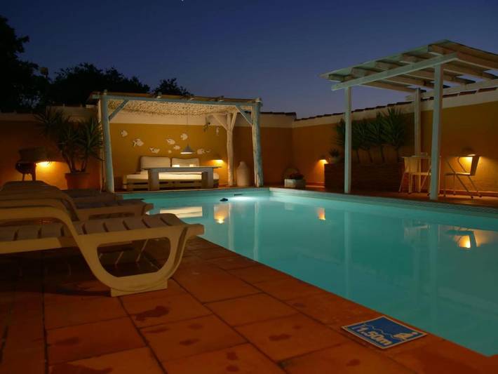 Bungalow para 2 pessoas, com Terraço e Jardim e ainda Piscina em Distrito de Santarém