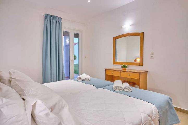 Bungalow für 4 Personen, mit Balkon und Garten auf Korfu - 4