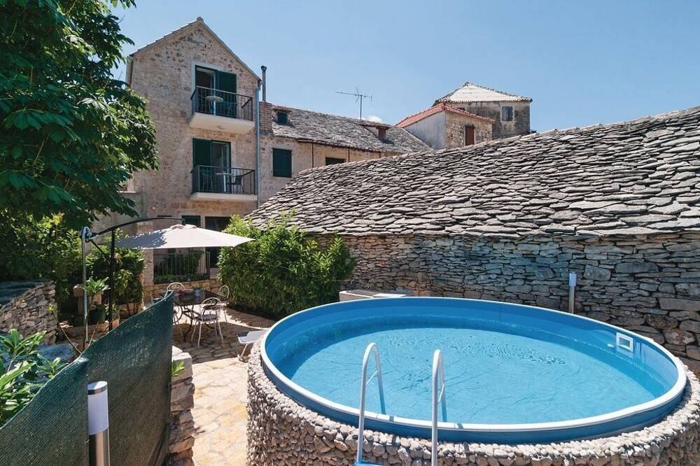 Haus mit Pool für Familien Skrip, Brac (K-15100) in Škrip, Brac