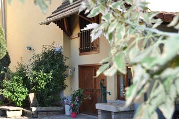 Gîte pour 5 personnes, avec jardin à Bischheim