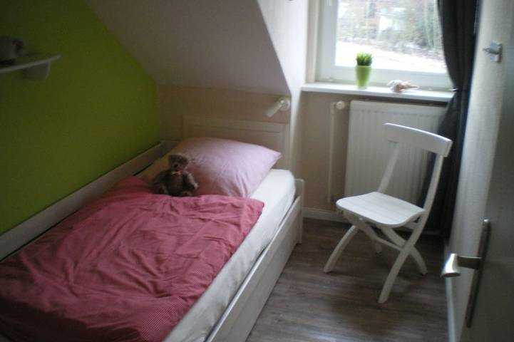 Ferienwohnung für 3 Personen, mit Balkon und Whirlpool sowie Terrasse und Garten in Leck - 2