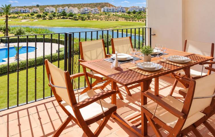 Ferienwohnung für 4 Personen, mit Terrasse und Pool in Murcia