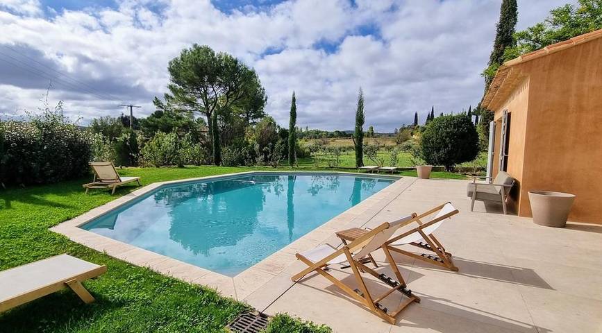Location de vacances pour 6 personnes, avec piscine ainsi que jardin et vue à Le Tholonet - 4