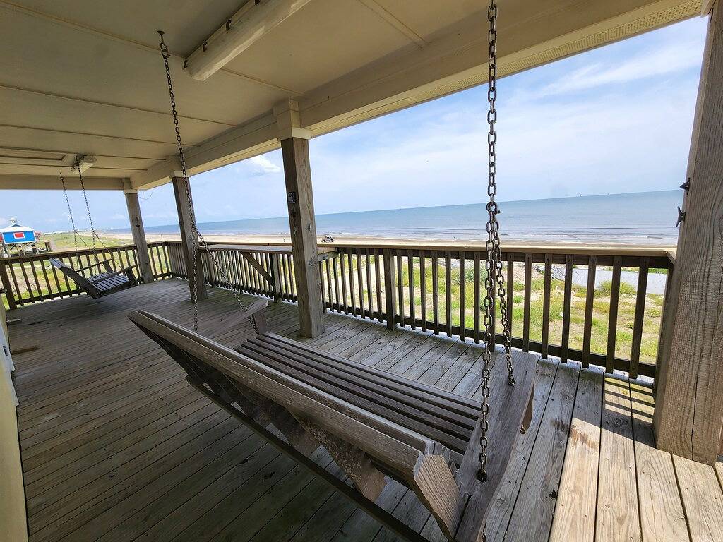 Direkt am Strand in Grand Isle, ist Wine Down ein neues 4 br in Grand Isle, Jefferson Parish