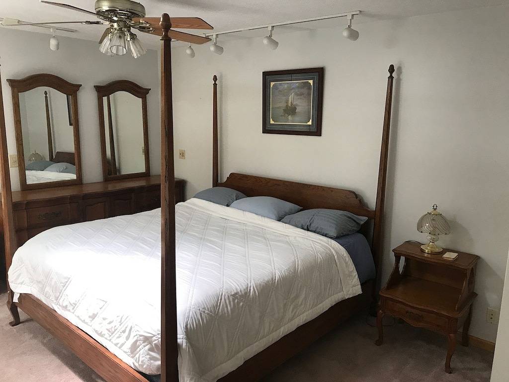 Tennessee Mountian Side Home in Anderson County