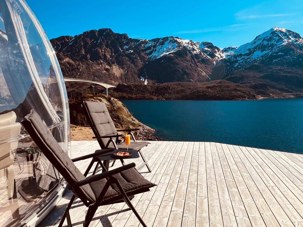 Lofoten Glamping Dome in Hadsel