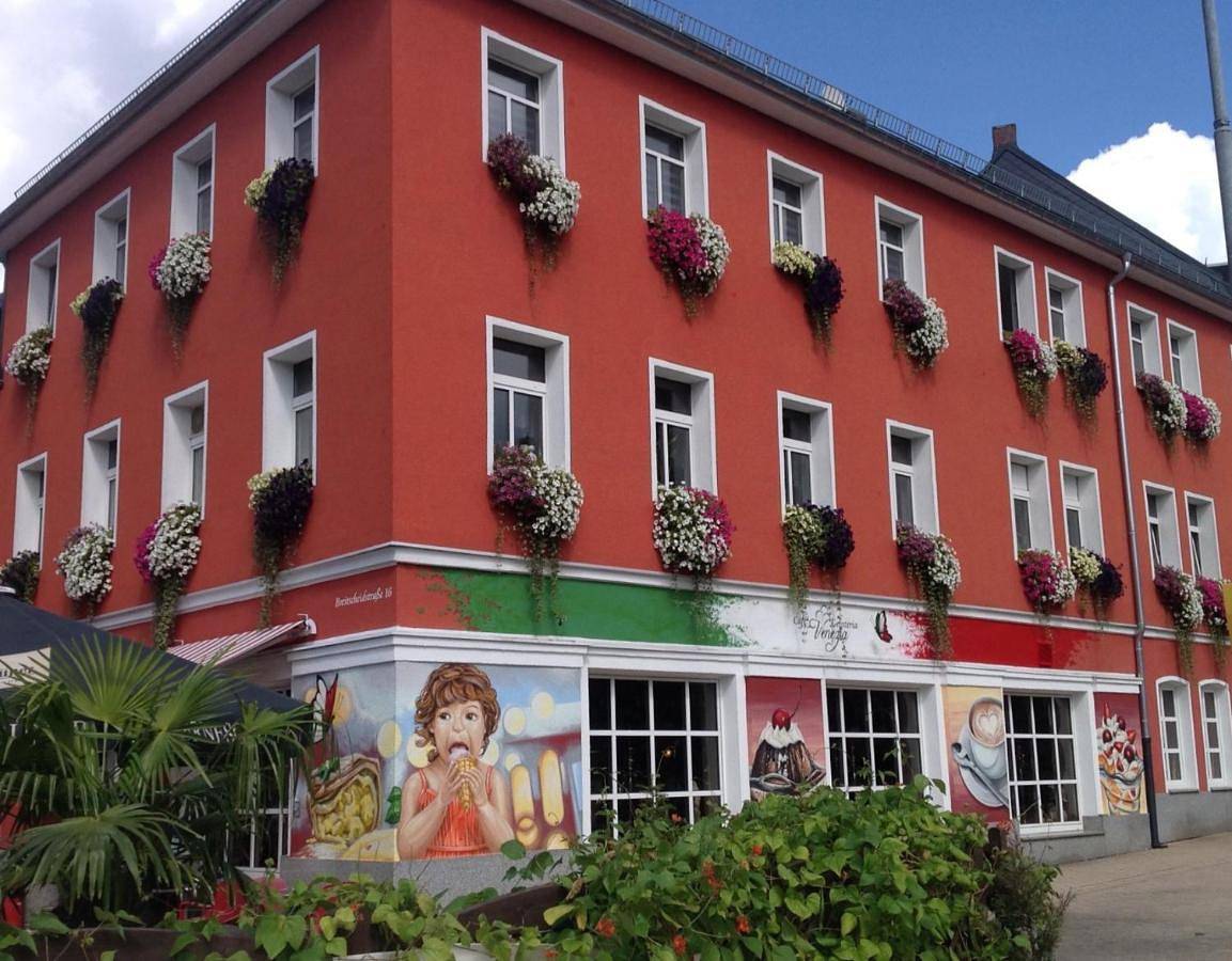 Ganze Wohnung, Apartment in Auerbach, Chemnitz und Umgebung