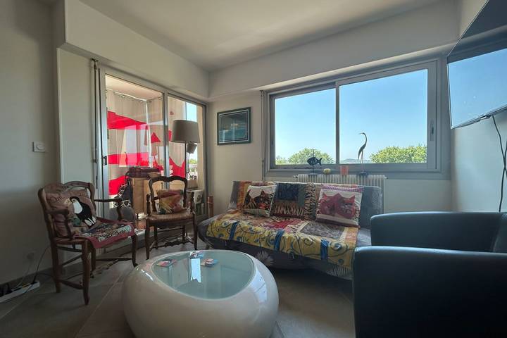 Location de vacances pour 4 personnes, avec balcon, adapté aux familles à Narbonne