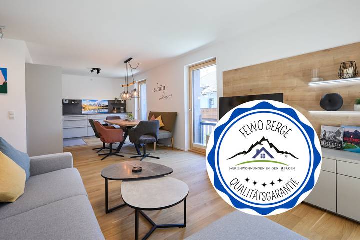 Ferienwohnung für 6 Personen, mit Balkon und Terrasse sowie Ausblick im Mittenwald