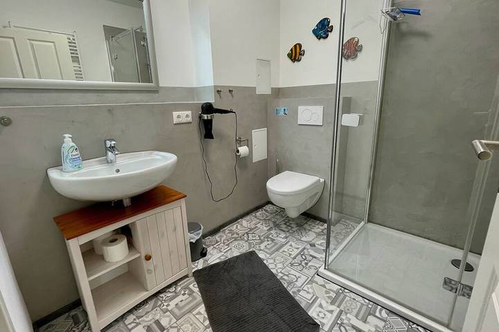 Schloss für 4 Personen, mit Garten in Mecklenburgische Seenplatte - 3