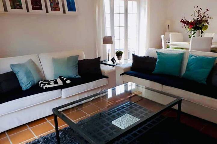 Entire apartment, Superb 2Br Apartment on the Prestigious 5* Praia Del Rey Beach & Golf Resort. in Amoreira, Leiria District