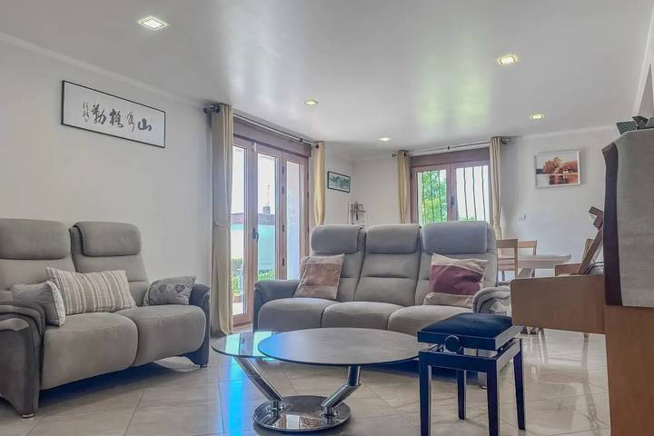 Villa pour 6 personnes, avec jardin dans l' Isère - 3