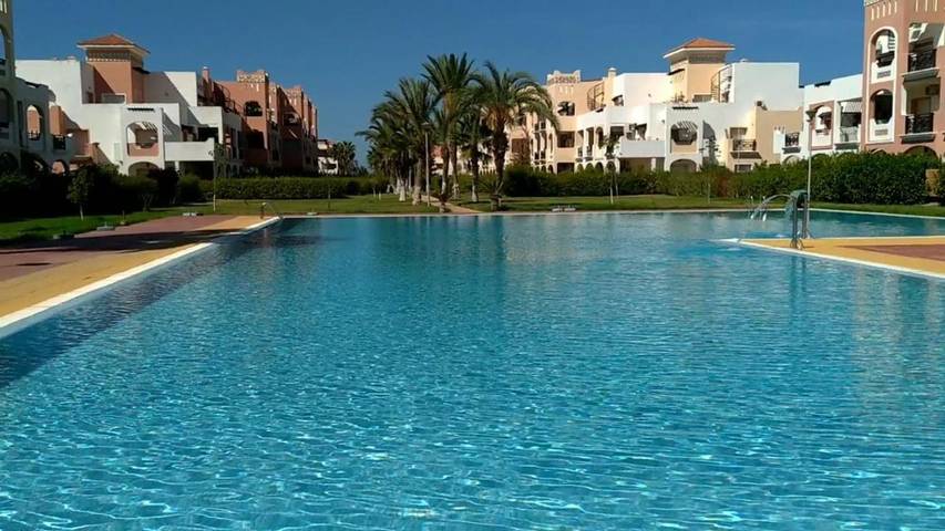 Gîte pour 6 personnes, avec piscine ainsi que jardin et vue dans Madagh - 2