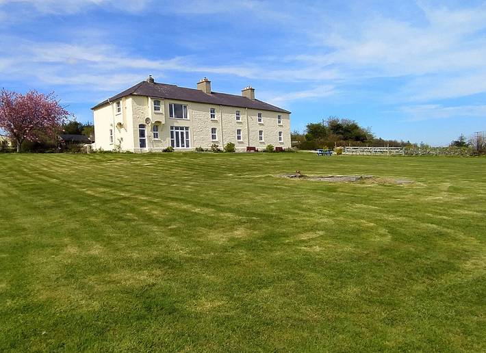 Holiday rental for 4 people, with garden in County Donegal