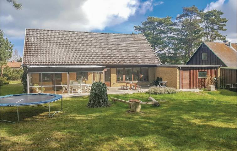 Ferienhaus für 8 Personen, mit Terrasse und Garten - 1
