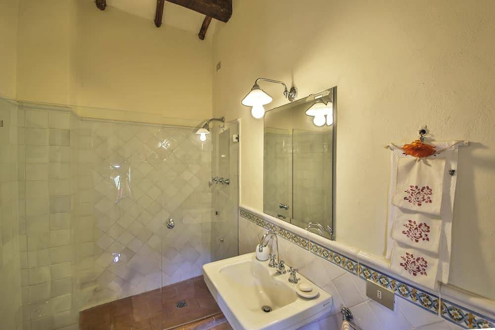 Granatapfel Delicious Loft Im Kolonialkomplex in Figline e Incisa Valdarno, Valdarno