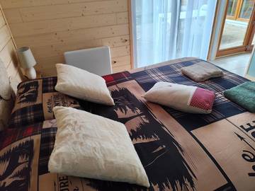 Gîte pour 4 personnes, avec terrasse et jardin à Vernet-la-Varenne