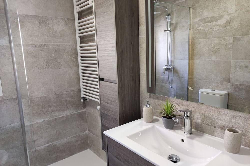 Apartamento entero, Entre la Alhambra y Sierra Nevada con Piscina in Entorno de Sierra Nevada, Cenes de la Vega