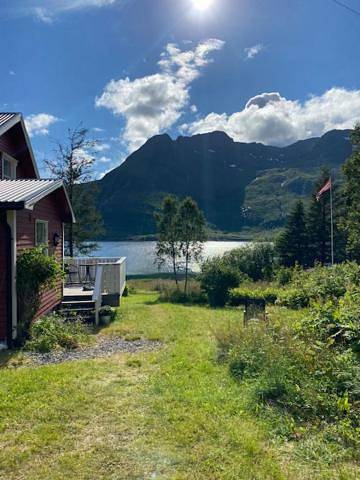 Ferienhaus für 7 Personen, mit Ausblick und Garten auf den Lofoten - 2