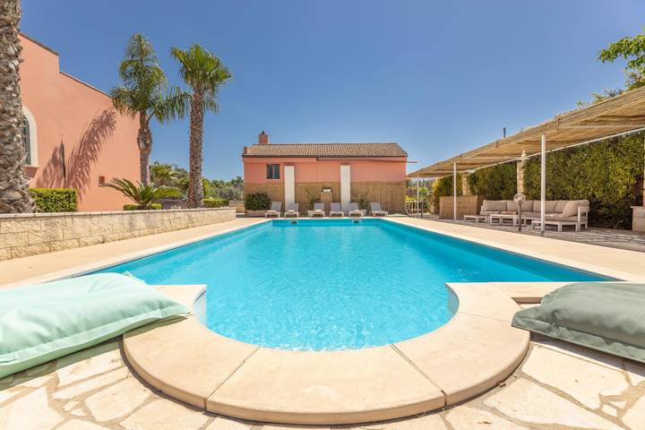 Villa con piscina per 8 persone, con Balcone e Balcone/Terrazza a Casarano