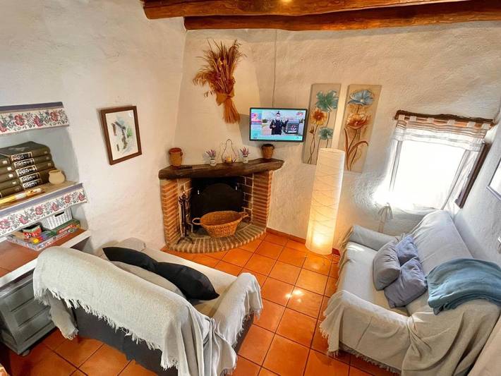 Casa rural para 6 personas, con piscina además de vistas y terraza, Se admiten mascotas en Valle del Genal - 3