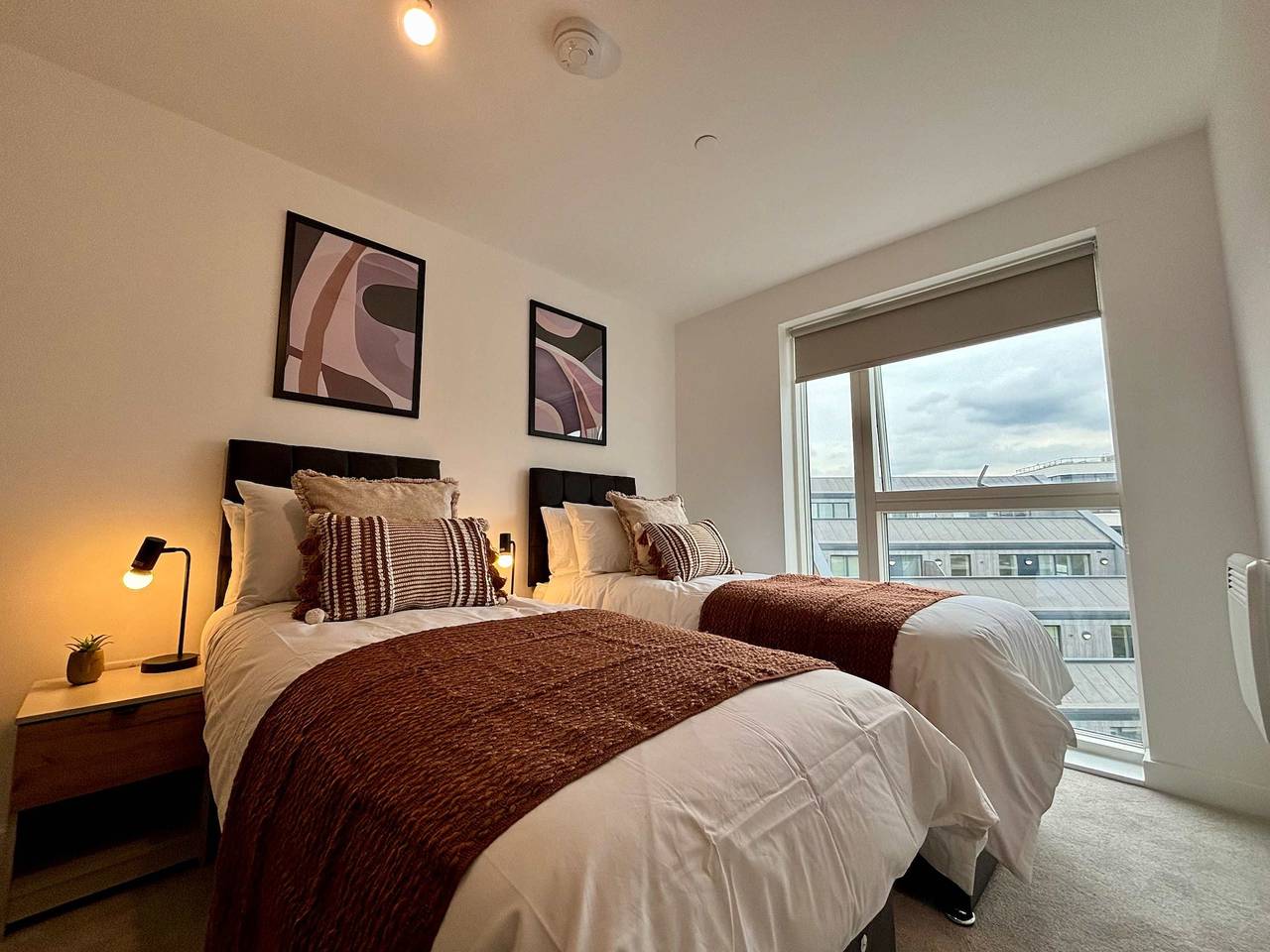 Entire apartment, 2Br Bracknell Apt Near Ascot Racecourse | Wifi in Bracknell, Berkshire