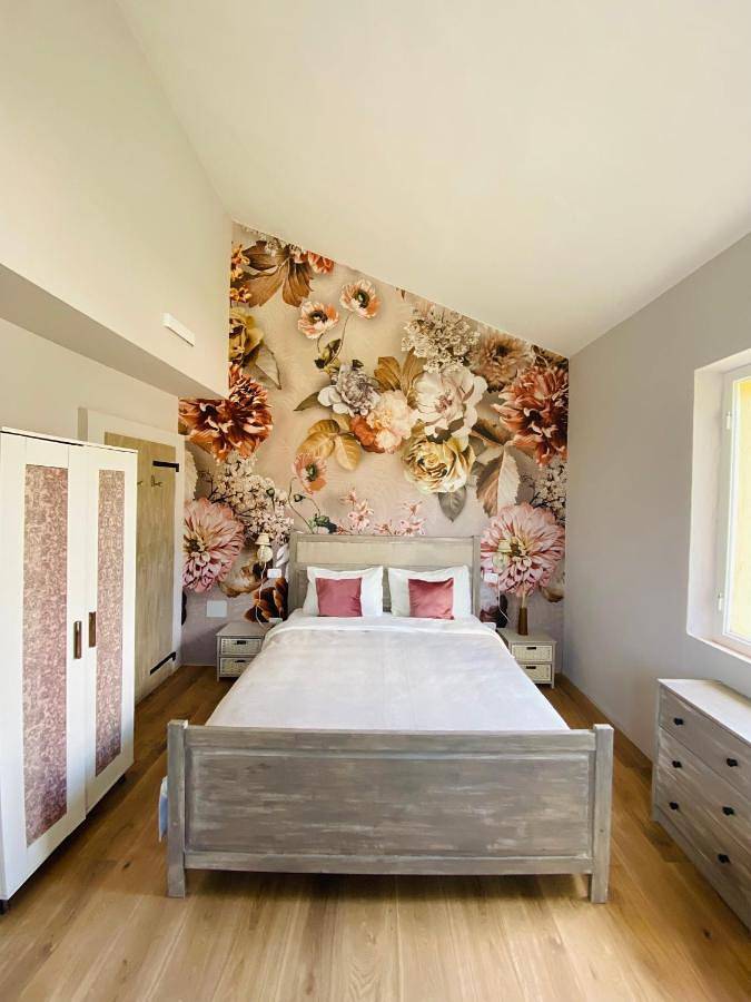 Location de vacances pour 2 personnes, avec piscine ainsi que vue et jardin à Corinaldo - 4