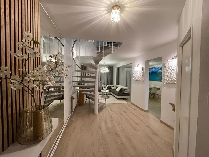 Chalet para 12 personas, con jardín - 1