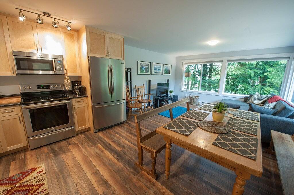 Downtown Cypre Suite - Neu renovierte, geräumige 3-Zimmer-Einheit in Tofino, Alberni-Clayoquot Regional District