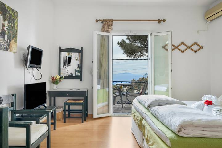 Gîte pour 2 personnes, avec balcon dans Amorgos - 4