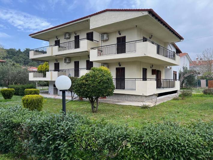 Ferienwohnung für 3 Personen, mit Terrasse und Garten sowie Ausblick