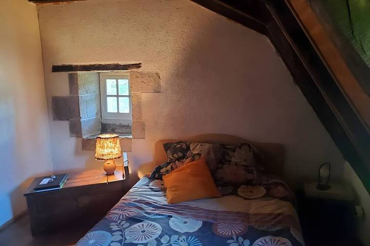 Location de vacances pour 8 personnes, avec Terrasse et Jardin à Auriac - 4