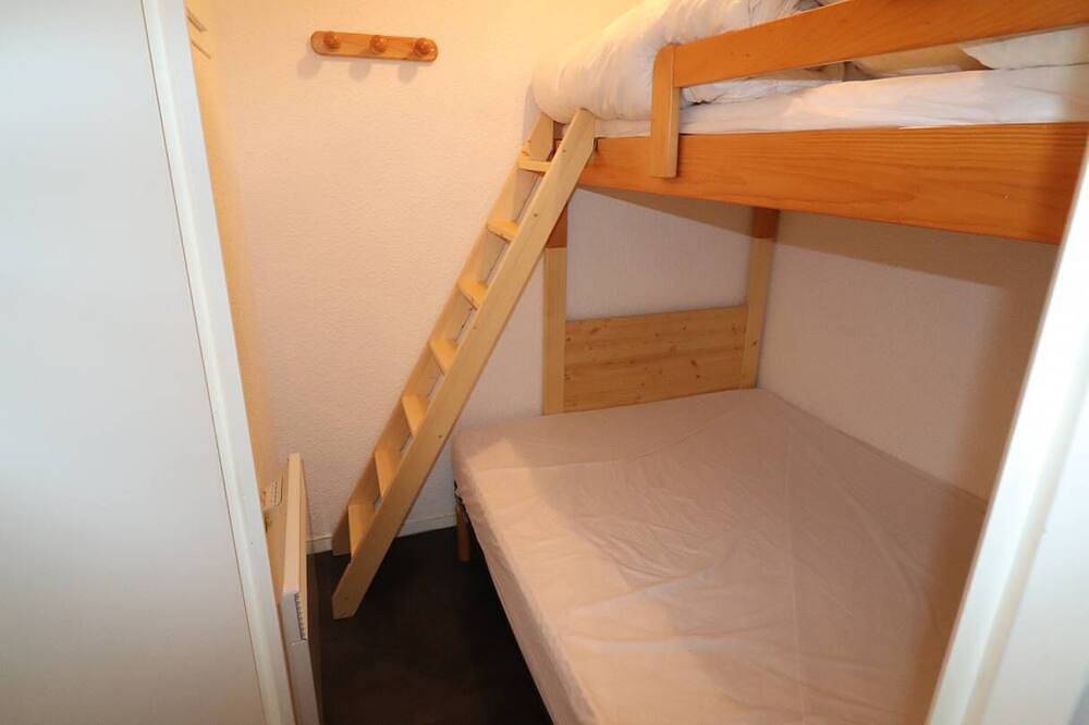 Entire apartment, Metabief - Neighborhood Beausoleil - Montana Building - Apartment 4 people in Mouthe-Lac et Mont d’Or, Doubs