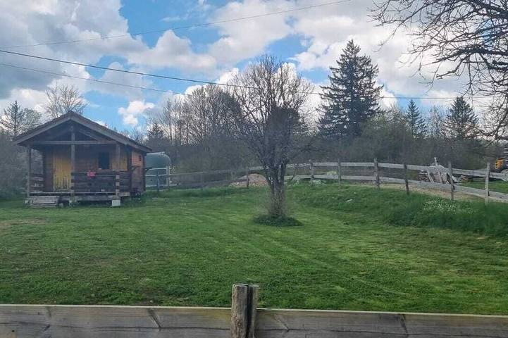 Gîte pour 4 personnes, avec jardin dans Belvédère des 4 lacs - 3