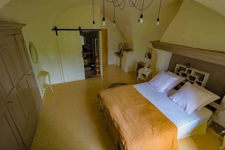 Location de vacances pour 2 personnes, avec jardin à Saint-André-de-Roquepertuis - 3