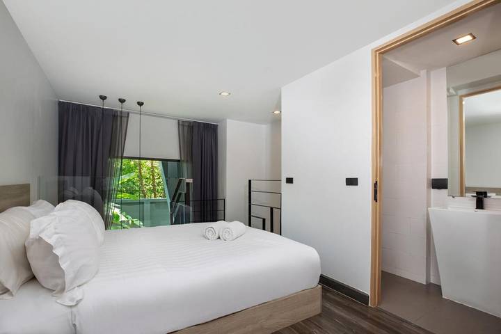 Gîte pour 2 personnes, avec terrasse et piscine dans Rawai Beach - 3