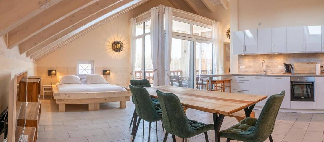 Ferienwohnung für 2 Personen, mit Garten und Seeblick sowie Ausblick, mit Haustier in Münchner-umland - 2