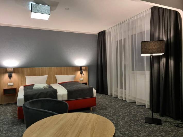 Hotel für 3 Personen, mit Balkon und Ausblick in Stendal
