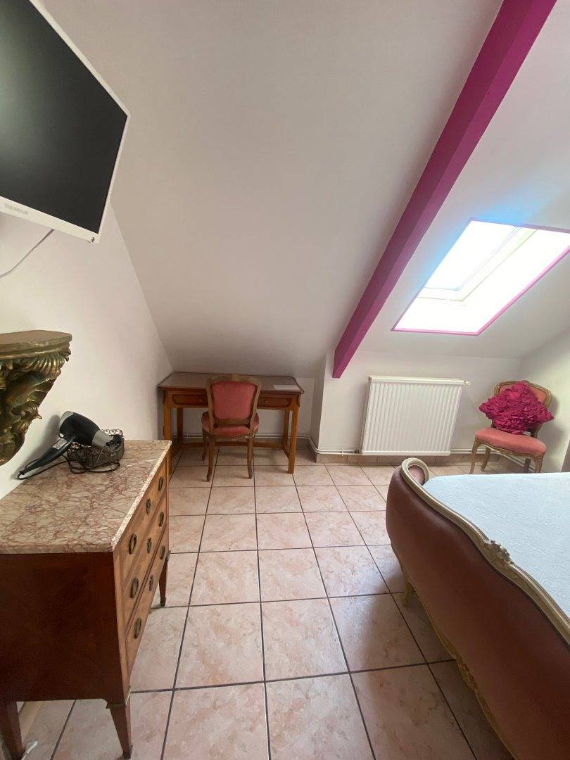 Chambres d'hôtes Lambert Rouen - Chambre Rhodo in Saint-Jean-du-Cardonnay, Région de Rouen